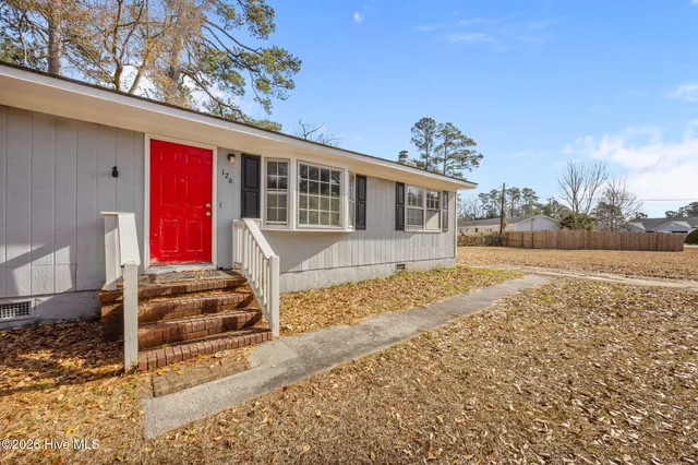$260,000 | 126 Woodland Drive, Havelock, NC 28532