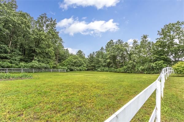 79 Wyman Road Groton, MA 01450 - Photo 25 of 30 Gallery Image 25