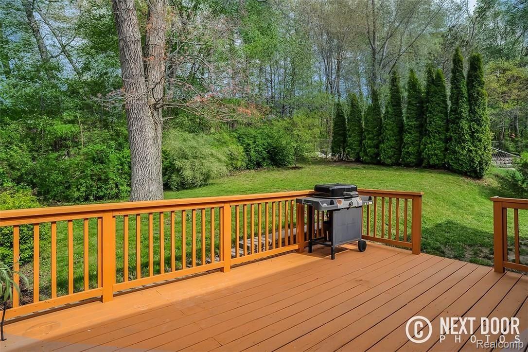 542 Glenwyth Road Brighton, MI 48116 - Photo 26 of 27 _DSC0132_Blended.jpg