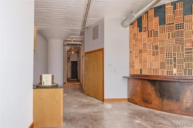 $275,340 | 701 North 15th Street, Unit 515W, St. Louis, MO 63103