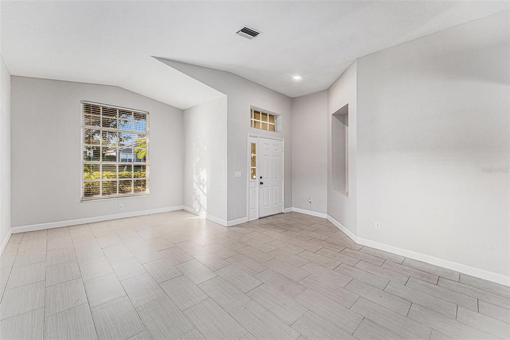 3316 Stonebridge Trail Valrico, FL 33596 - Photo 4 of 25