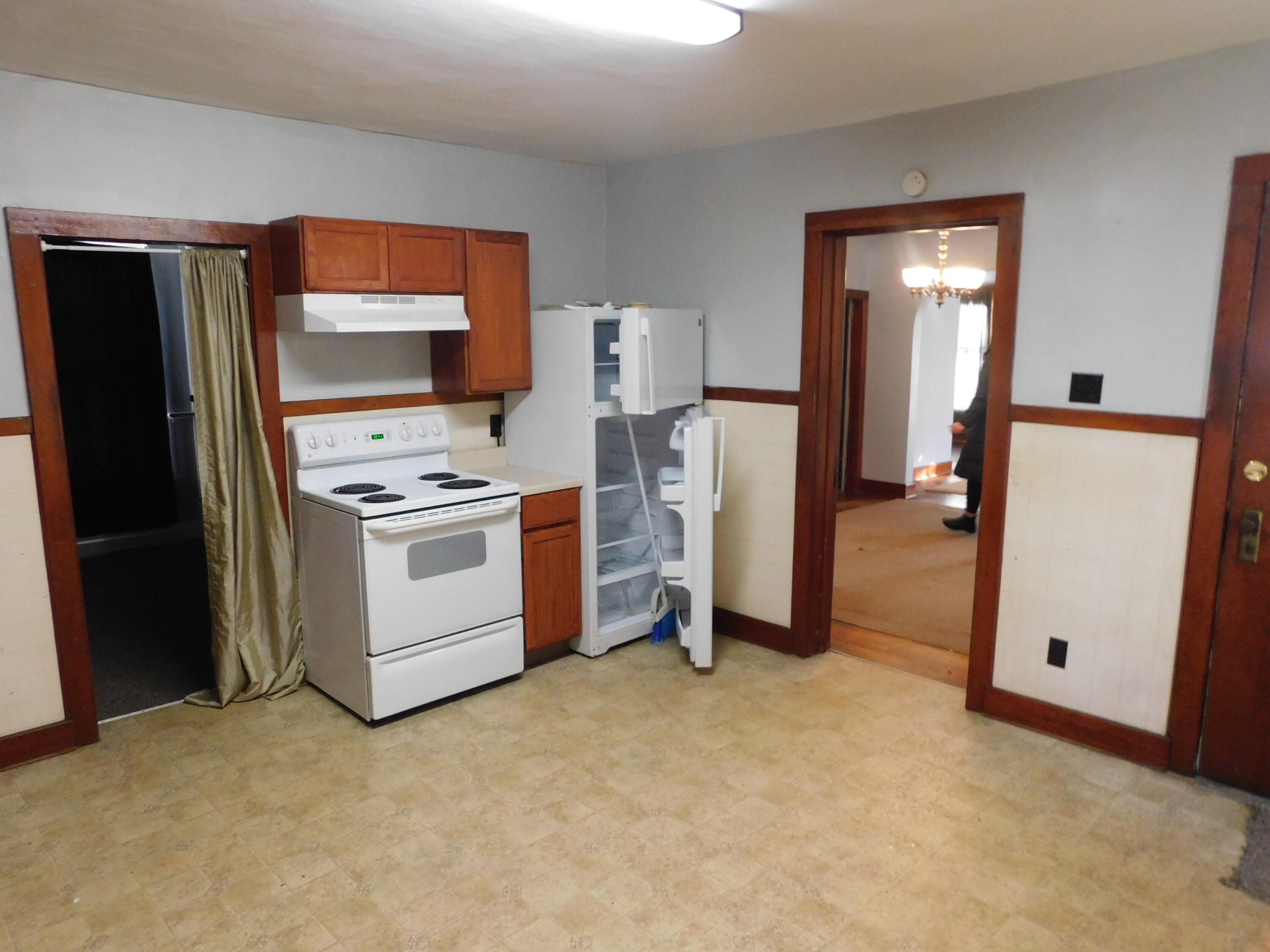 332 3rd Street Manistee, MI 49660 - Photo 16 of 32 DSCN1249