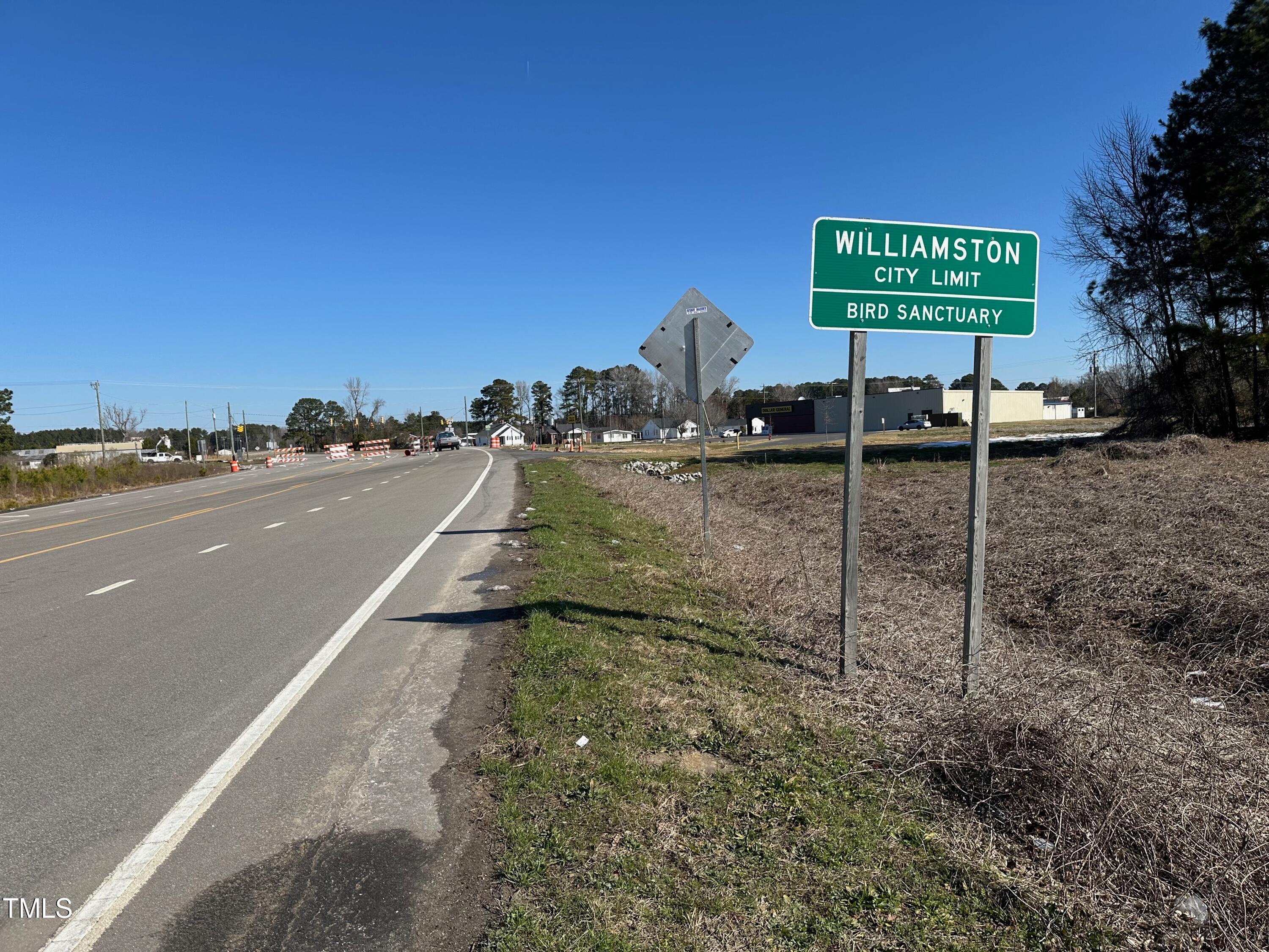 1091 Prison Camp Road Williamston, NC 27892 - Photo 5 of 8 a view of a basketball court