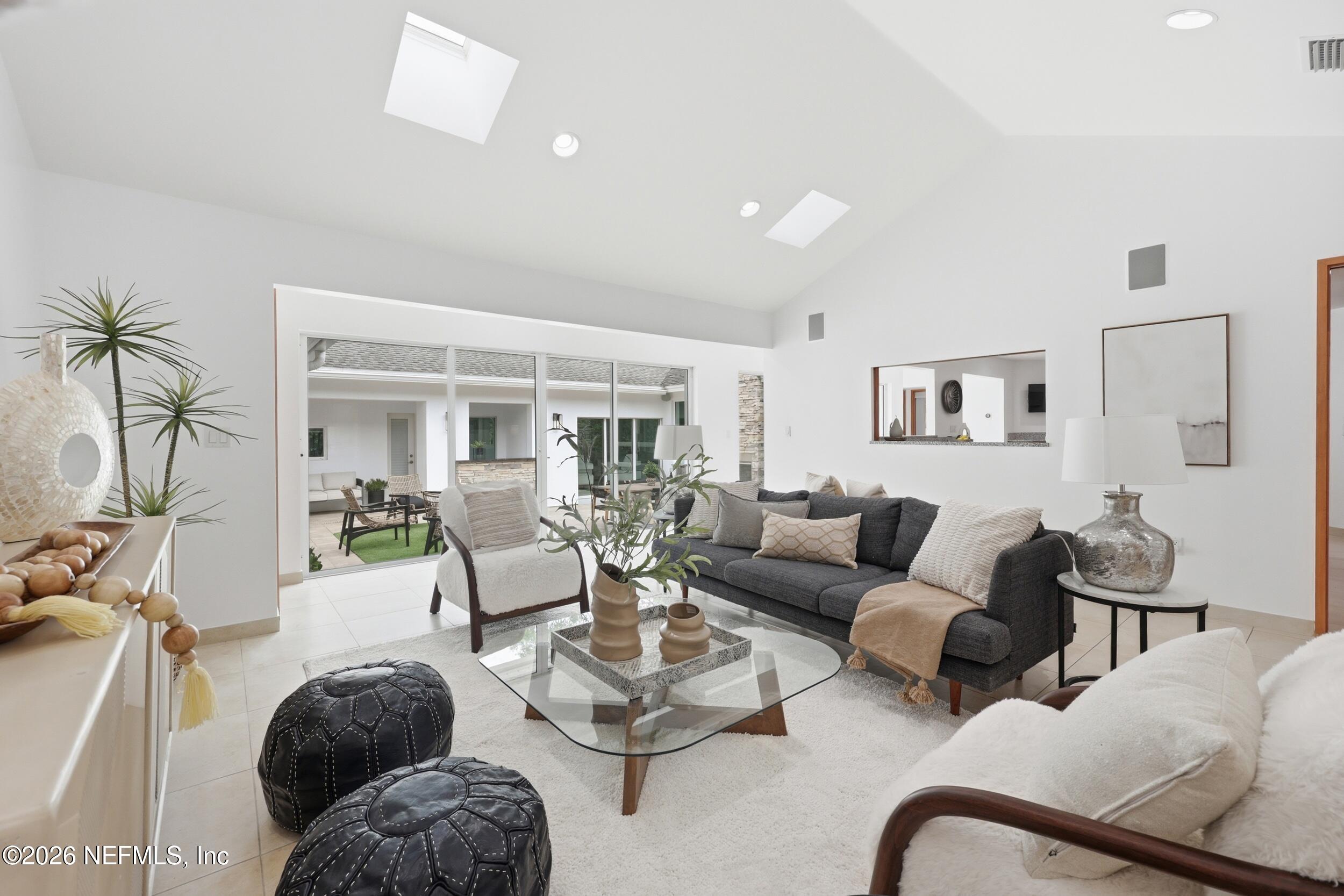 8071 Pine Lake Road Jacksonville, FL 32256 - Photo 18 of 79 the real estateographers_007