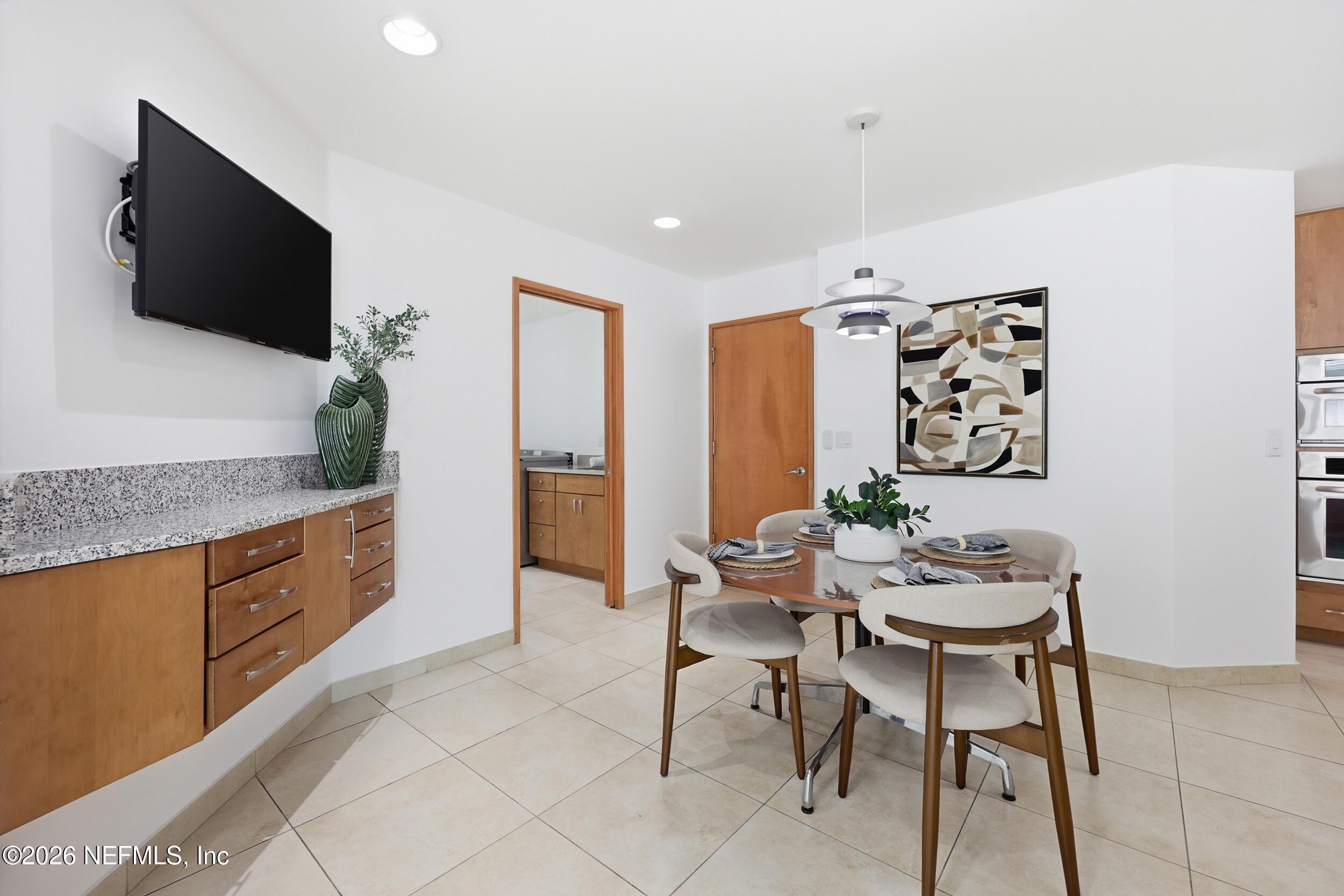 8071 Pine Lake Road Jacksonville, FL 32256 - Photo 33 of 79 the real estateographers_026