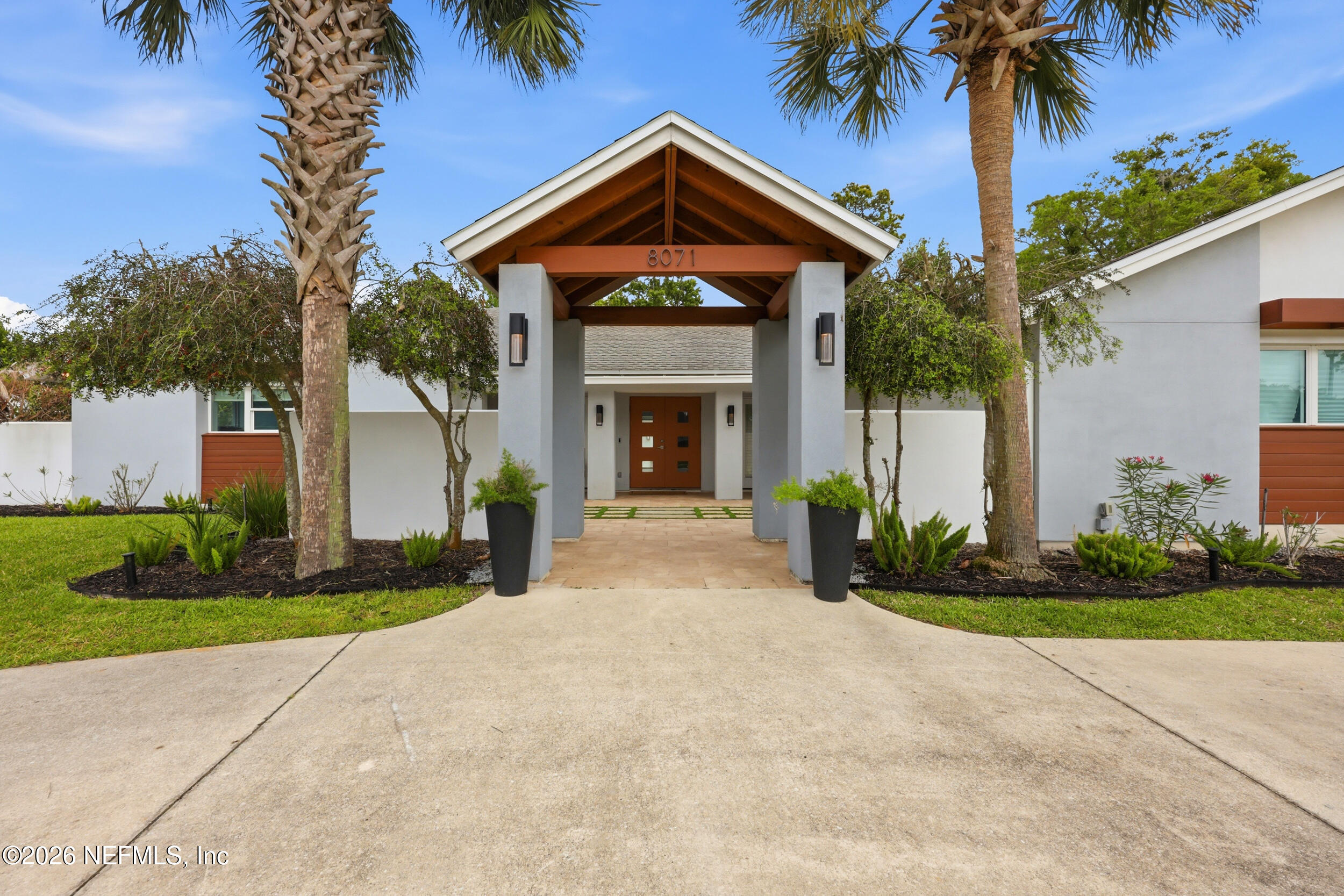 8071 Pine Lake Road Jacksonville, FL 32256 - Photo 4 of 79 the real estateographers_002