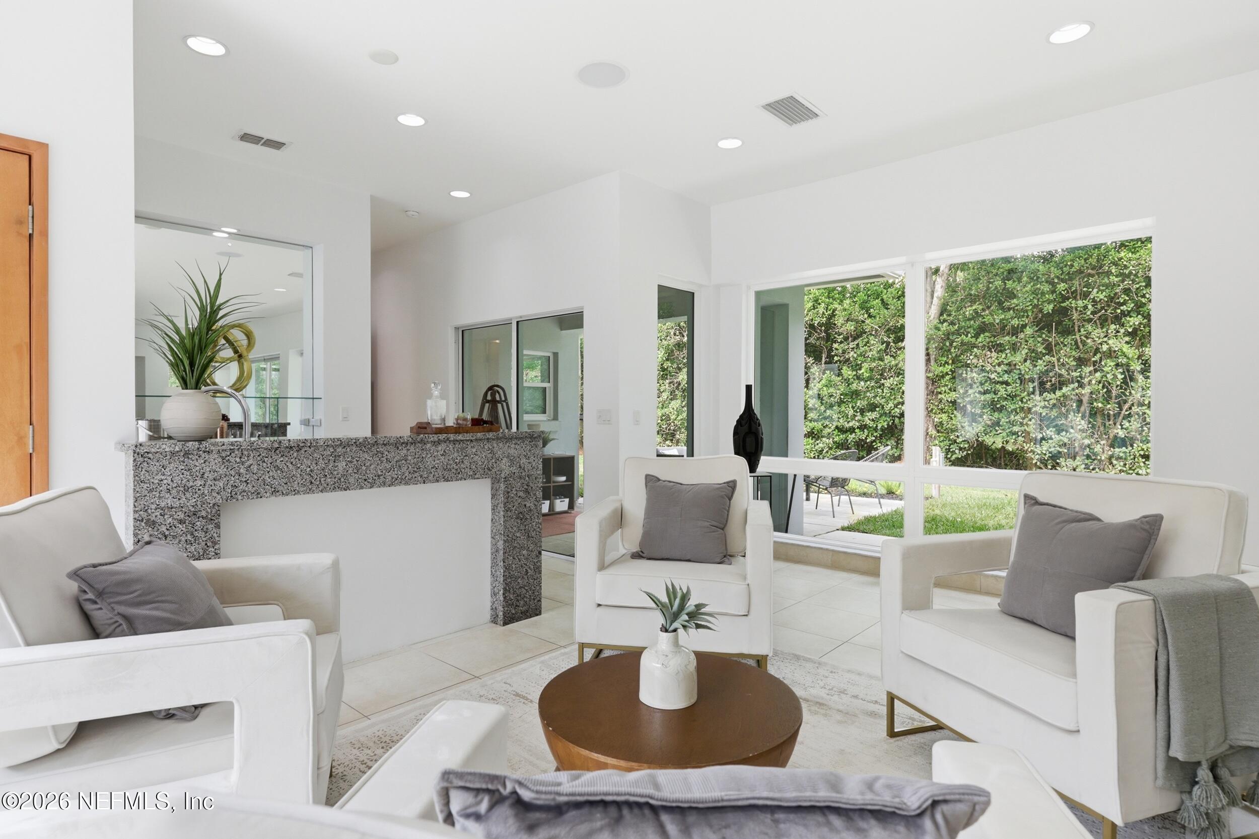 8071 Pine Lake Road Jacksonville, FL 32256 - Photo 49 of 79 the real estateographers_034