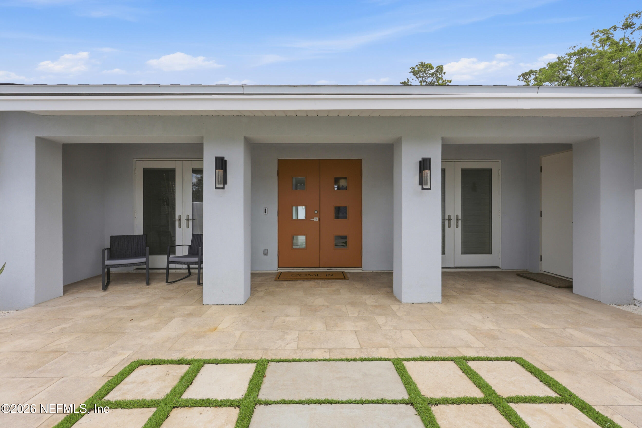 8071 Pine Lake Road Jacksonville, FL 32256 - Photo 6 of 79 the real estateographers_003