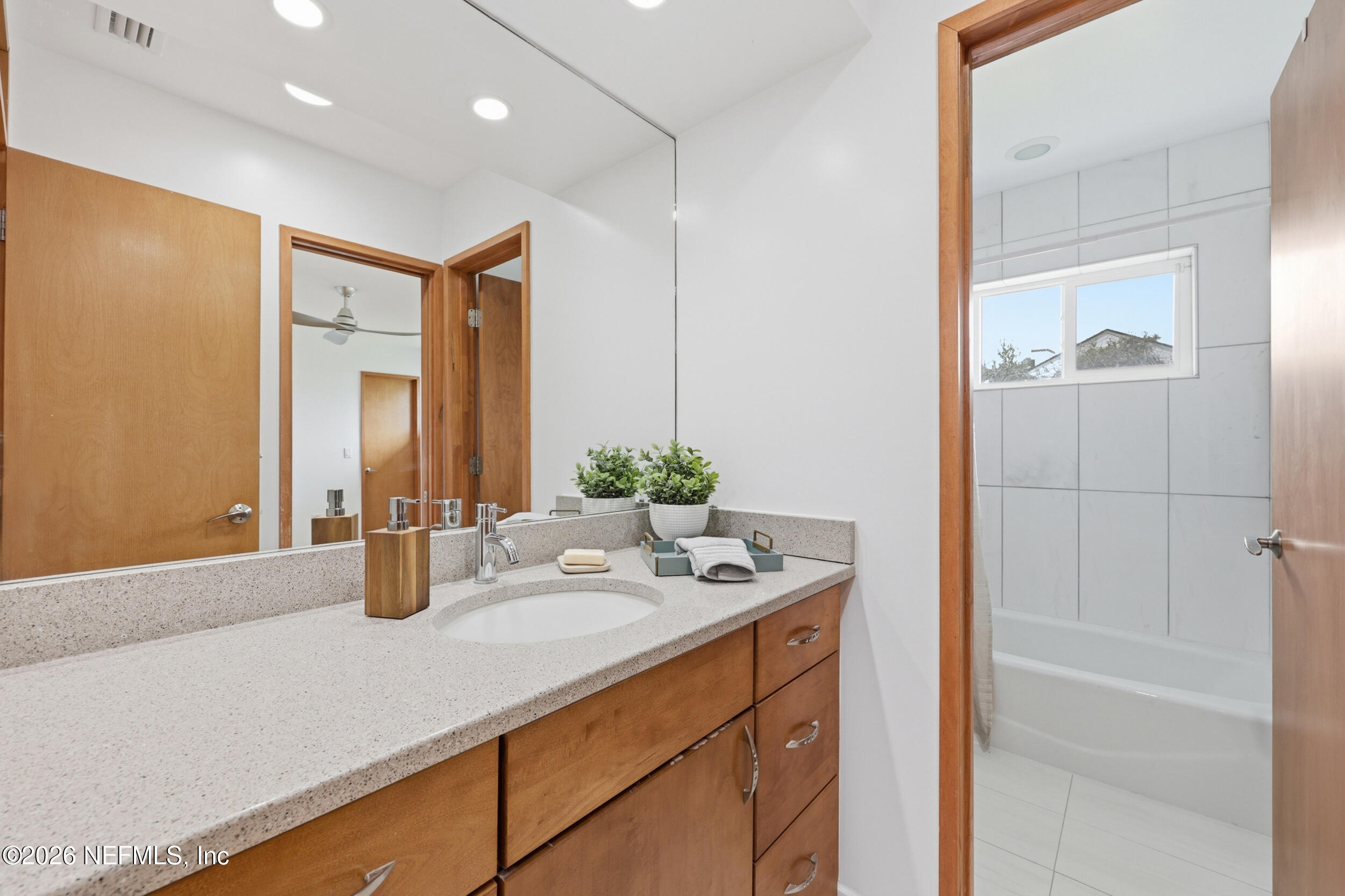 8071 Pine Lake Road Jacksonville, FL 32256 - Photo 66 of 79 the real estateographers_062