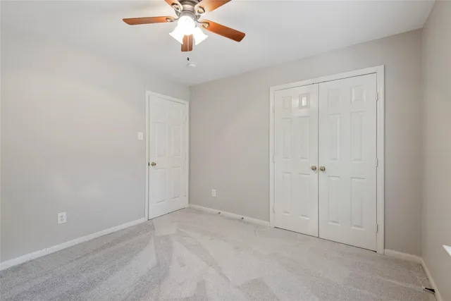 $2,990 | 35 North York Gate Court, The Woodlands, TX 77382