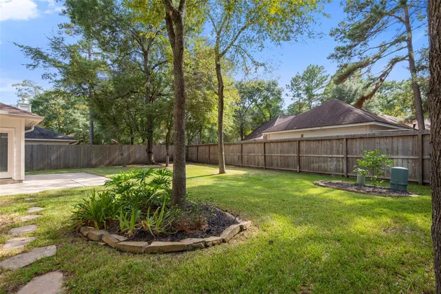 $2,990 | 35 North York Gate Court, The Woodlands, TX 77382