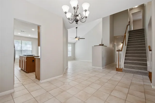 $2,990 | 35 North York Gate Court, The Woodlands, TX 77382