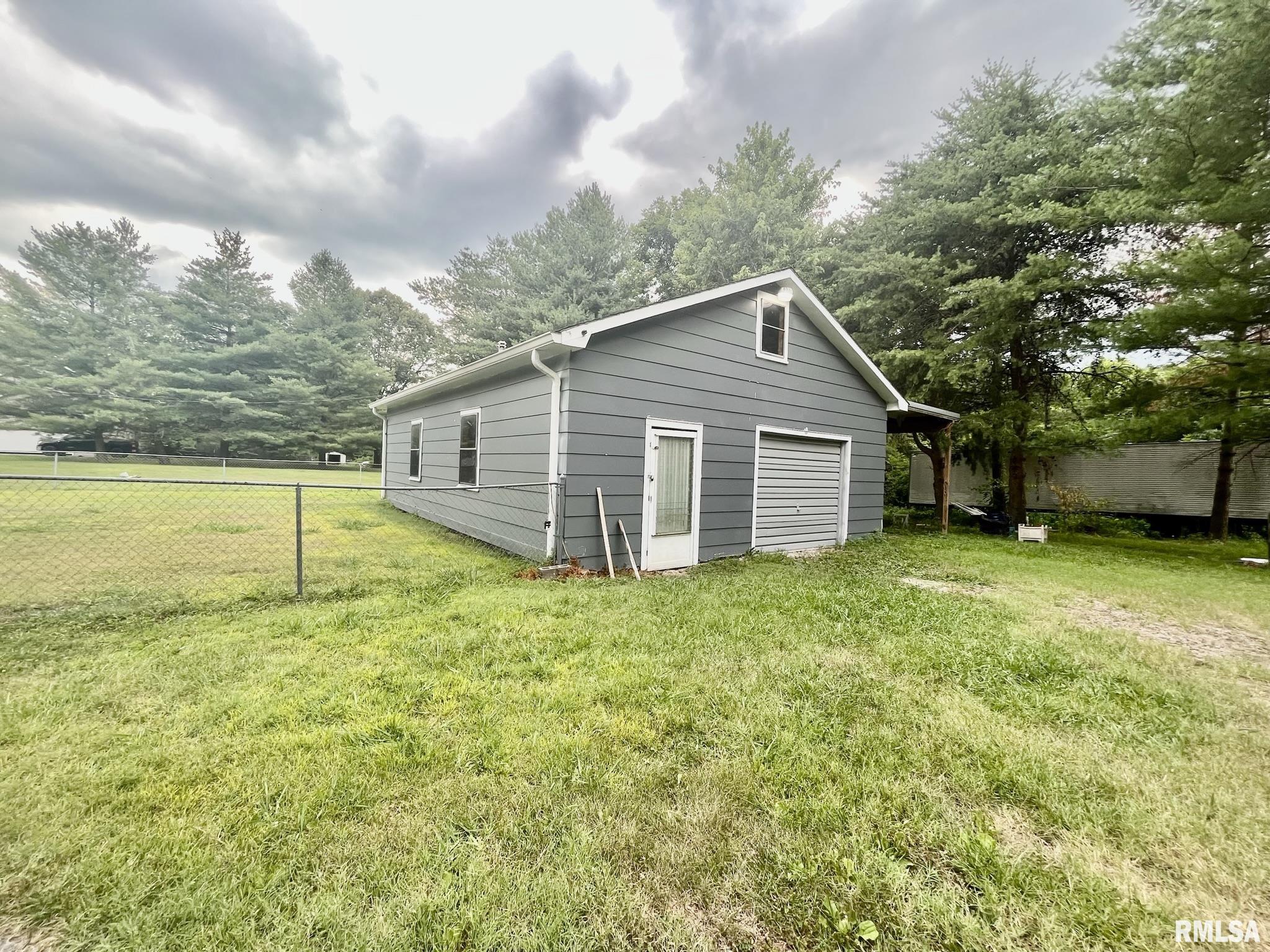 3668 Strawberry Road Brookport, IL 62910 - Photo 8 of 27