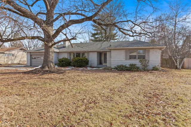 $300,000 | 8743 Washington Blvd E Drive, Indianapolis, IN 46240