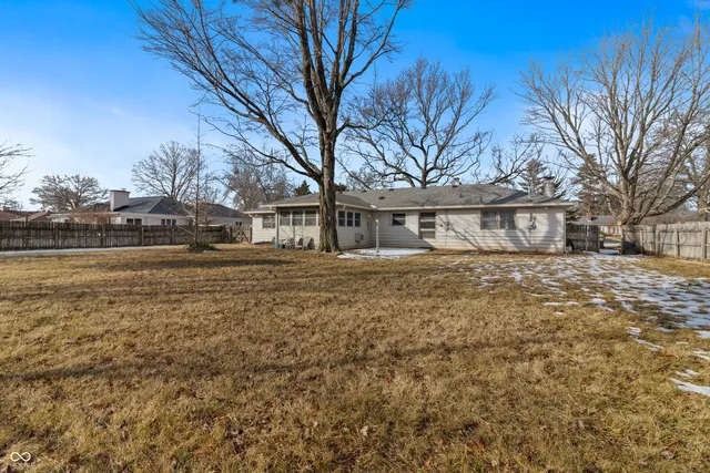 $300,000 | 8743 Washington Blvd E Drive, Indianapolis, IN 46240