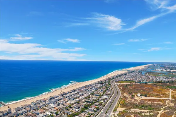 $7,999 | 6 Barlovento Court, Newport Beach, CA 92663