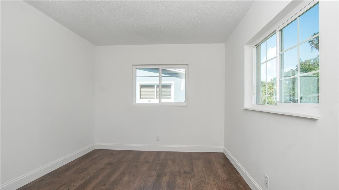 4987 Southwest 4th Street Pompano Beach, FL 33068 - Photo 12 of 31 room 2 of 4