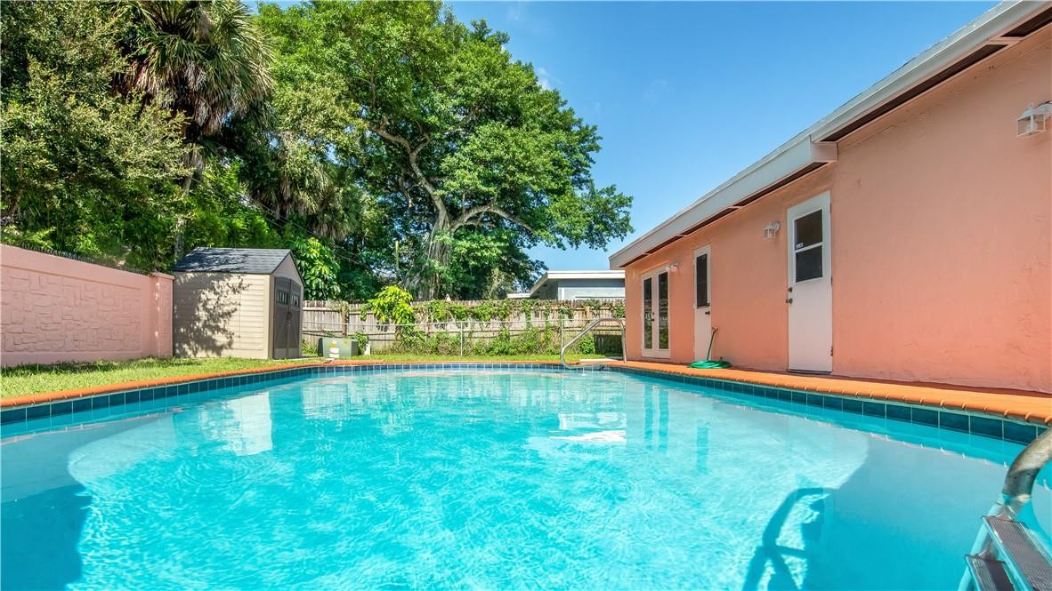 4987 Southwest 4th Street Pompano Beach, FL 33068 - Photo 3 of 31 Photo 3