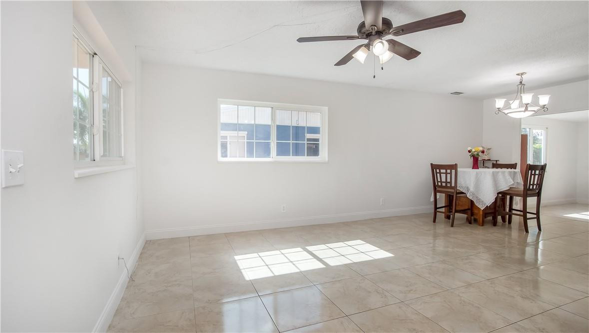 4987 Southwest 4th Street Pompano Beach, FL 33068 - Photo 4 of 31 Photo 4