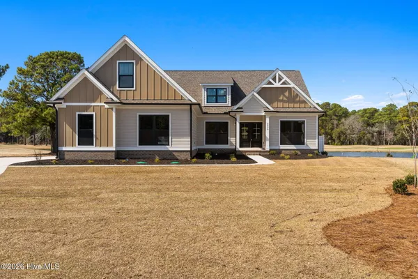 $745,600 | 2970 Golf Lake Drive Southwest, Supply, NC 28462