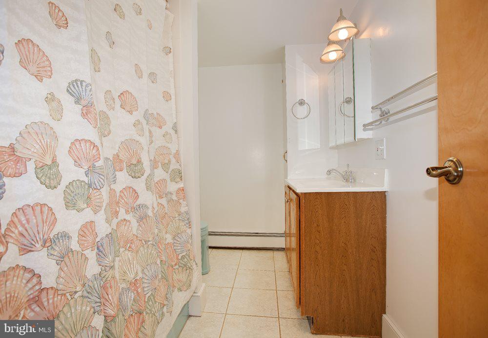 4263 Carlisle Road Gardners, PA 17324 - Photo 15 of 24 Gallery Image 15