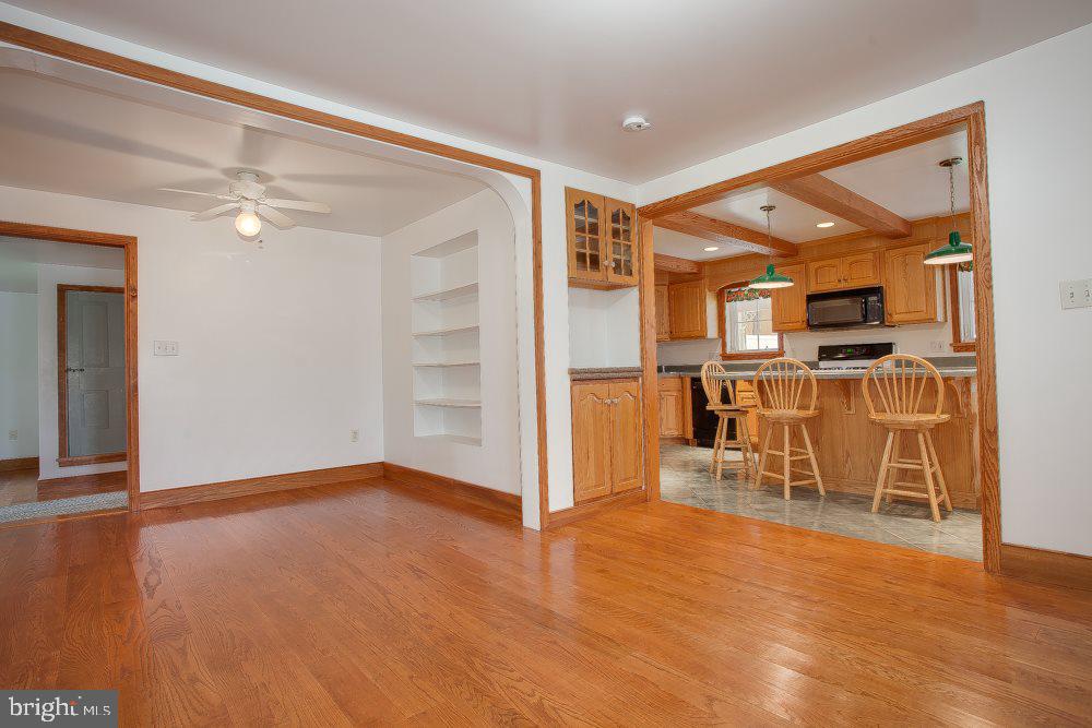 4263 Carlisle Road Gardners, PA 17324 - Photo 7 of 24 Gallery Image 7