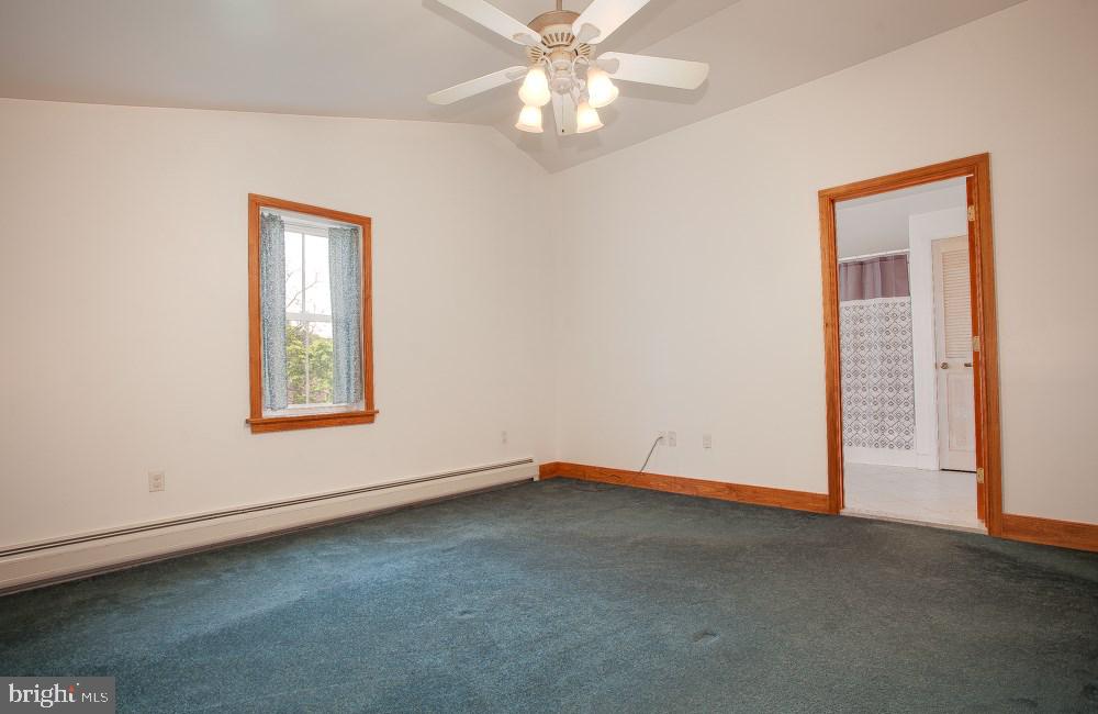 4263 Carlisle Road Gardners, PA 17324 - Photo 10 of 24 Gallery Image 10