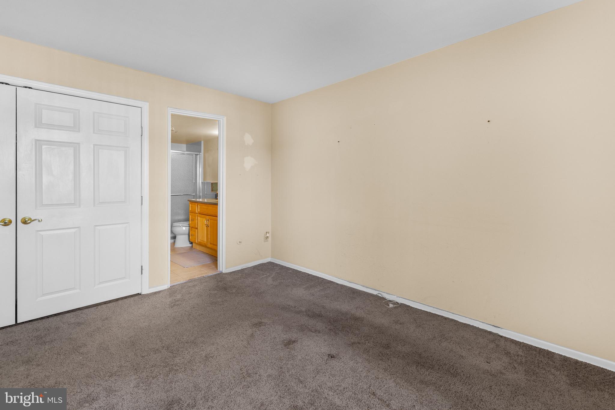 1570 The Fairway, Unit 402E Jenkintown, PA 19046 - Photo 13 of 20 Double closet and bathroom access.