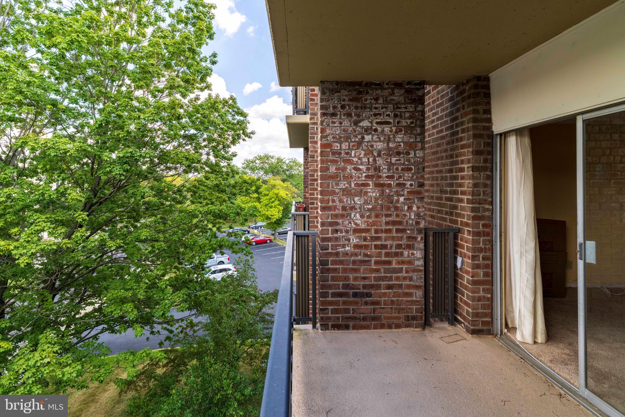 1570 The Fairway, Unit 402E Jenkintown, PA 19046 - Photo 17 of 20 Plenty of greenery!