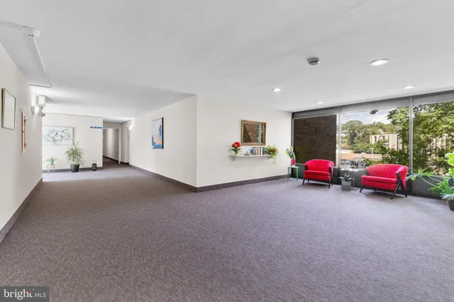 $109,000 | 1570 The Fairway, Unit 402E, Jenkintown, PA 19046