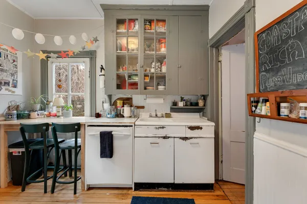$489,900 | 35 South Union Street, Burlington, VT 05401