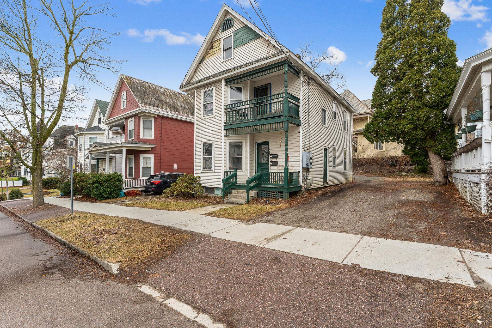 35 South Union Street Burlington, VT 05401 - Photo 2 of 53