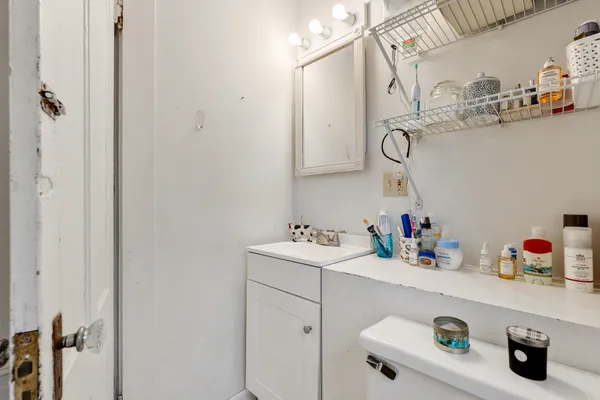 $489,900 | 35 South Union Street, Burlington, VT 05401