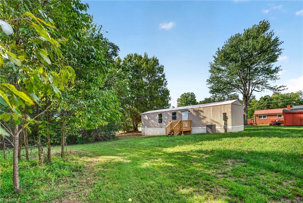 7412 Seldon Road Summerfield, NC 27358 - Photo 35 of 43 Gallery Image 35