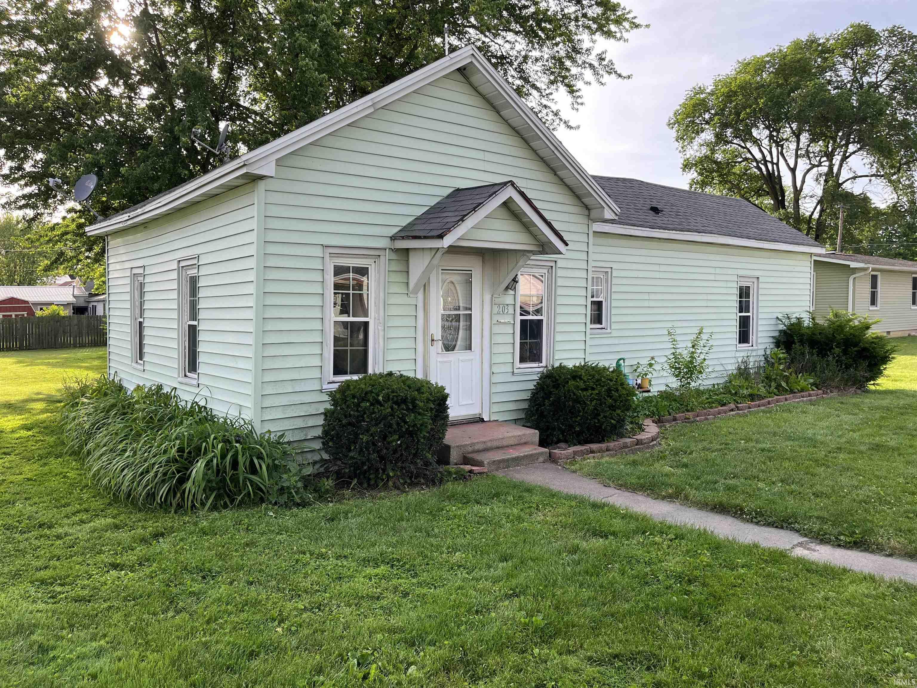 203 North Thompson St  