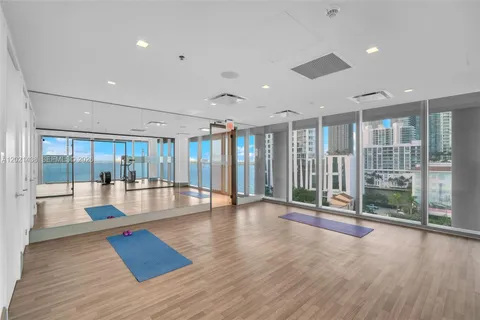 $990,000 | 700 Northeast 26th Terrace, Unit 2105, Miami, FL 33137