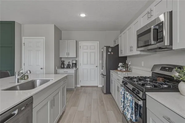 $439,000 | 5508 Summer Sunset Drive, Apollo Beach, FL 33572