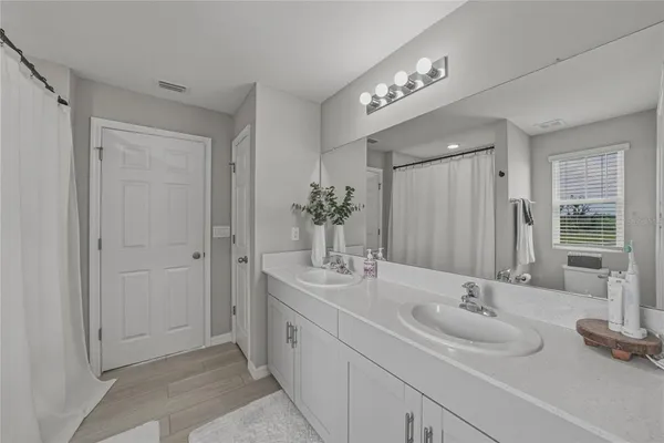 $439,000 | 5508 Summer Sunset Drive, Apollo Beach, FL 33572