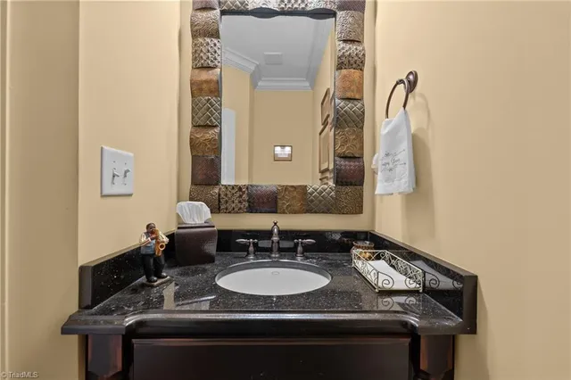 $550,000 | 2403 North Beech Lane, Greensboro, NC 27455