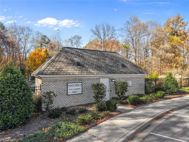 $550,000 | 2403 North Beech Lane, Greensboro, NC 27455