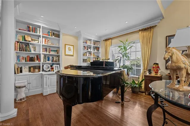 $550,000 | 2403 North Beech Lane, Greensboro, NC 27455