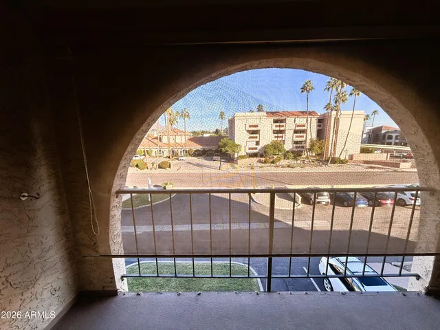 $950 | 3033 East Devonshire Avenue, Unit 3008, Phoenix, AZ 85016