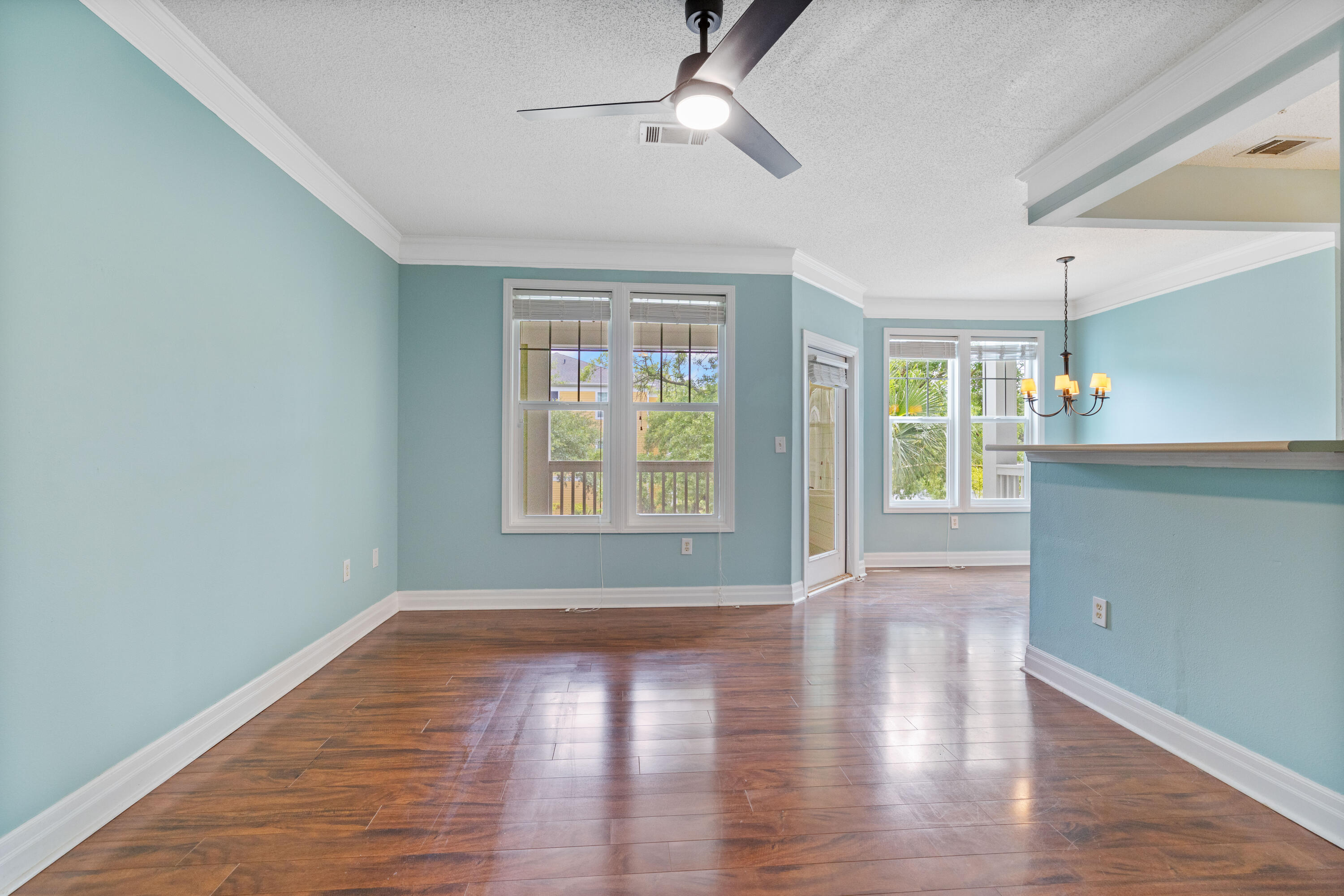 2322 Chatelain Way Mount Pleasant, SC 29464 - Photo 11 of 49
