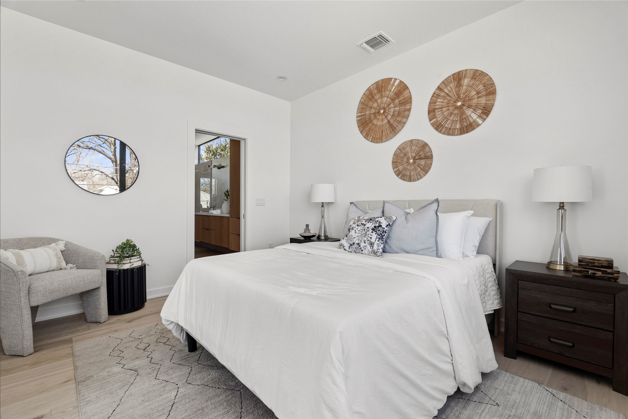 44 Chicon Street, Unit 1 Austin, TX 78702 - Photo 9 of 29 private primary suite