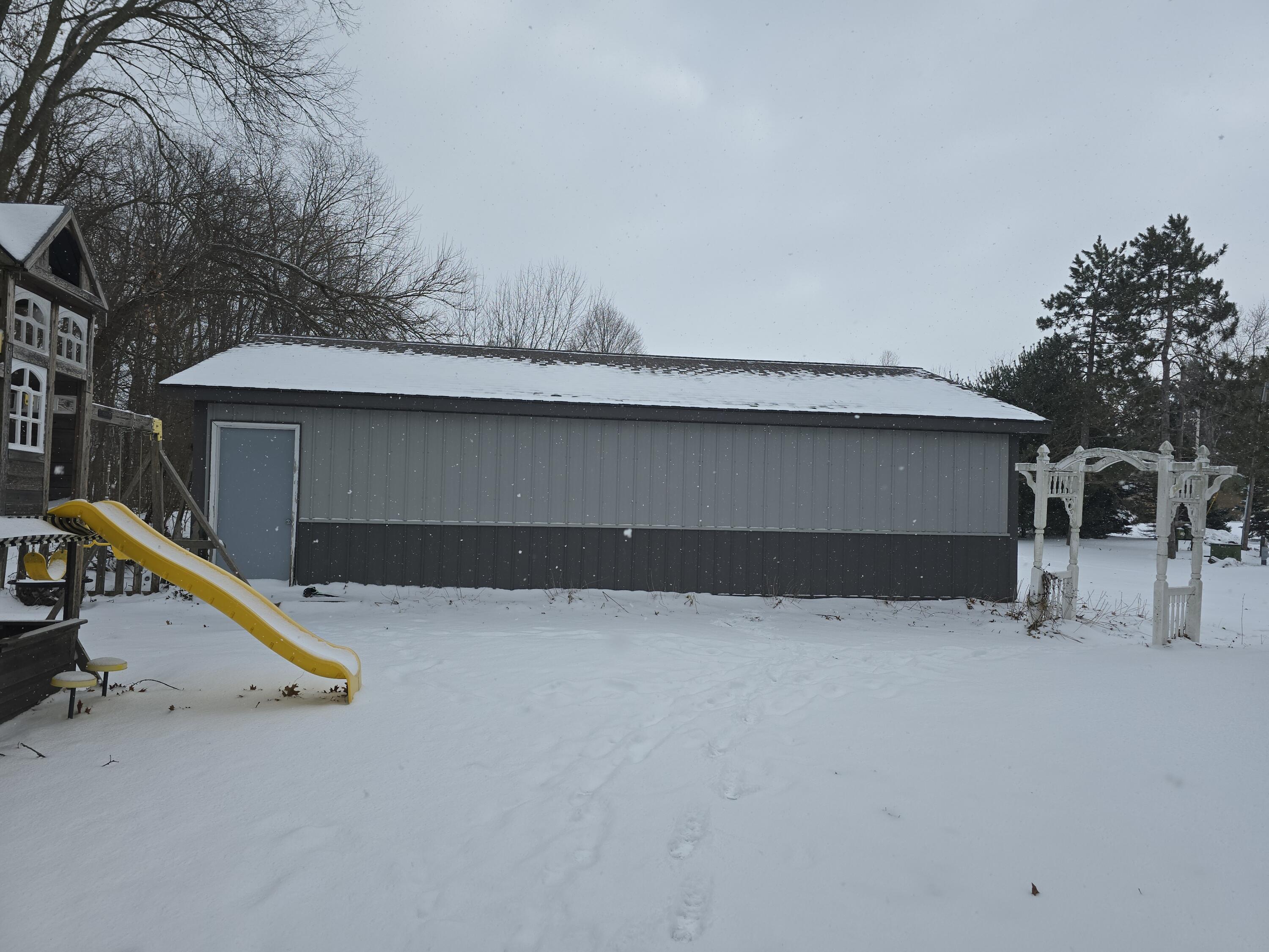 229 Palmer Avenue Colon, MI 49040 - Photo 10 of 51 1000066943