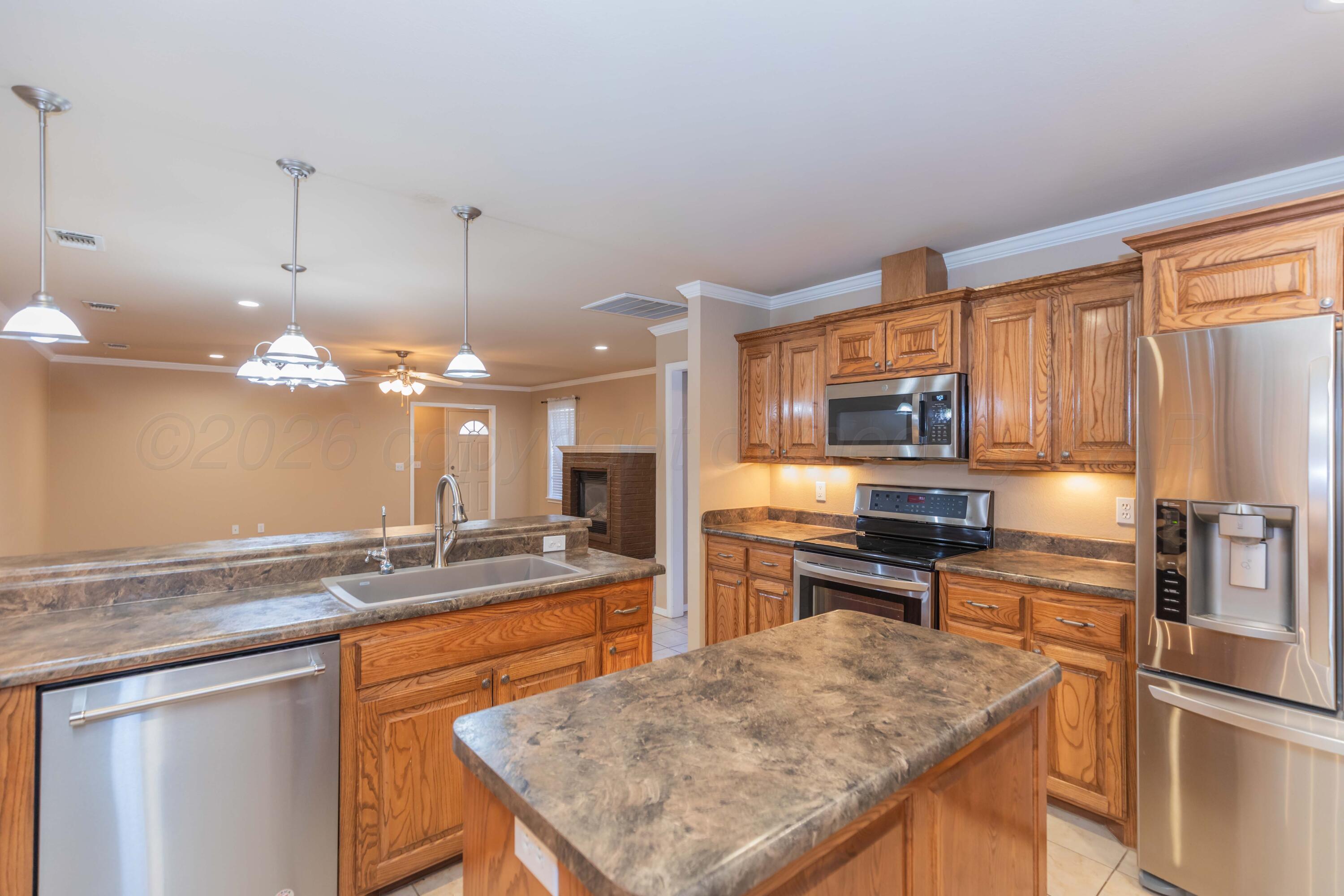 4519 Ida Louise Court Amarillo, TX 79110 - Photo 11 of 28 KITCHEN VIEW 5