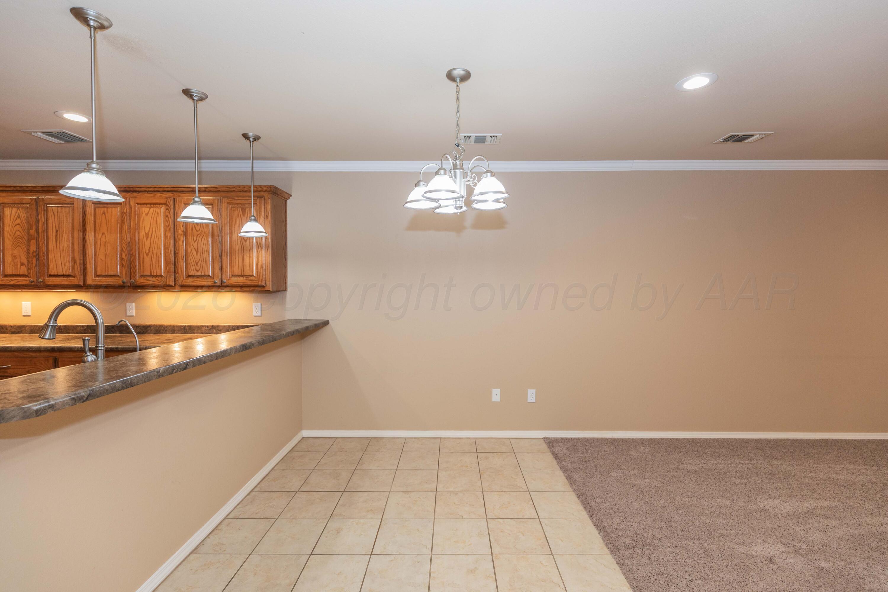 4519 Ida Louise Court Amarillo, TX 79110 - Photo 6 of 28 DINING