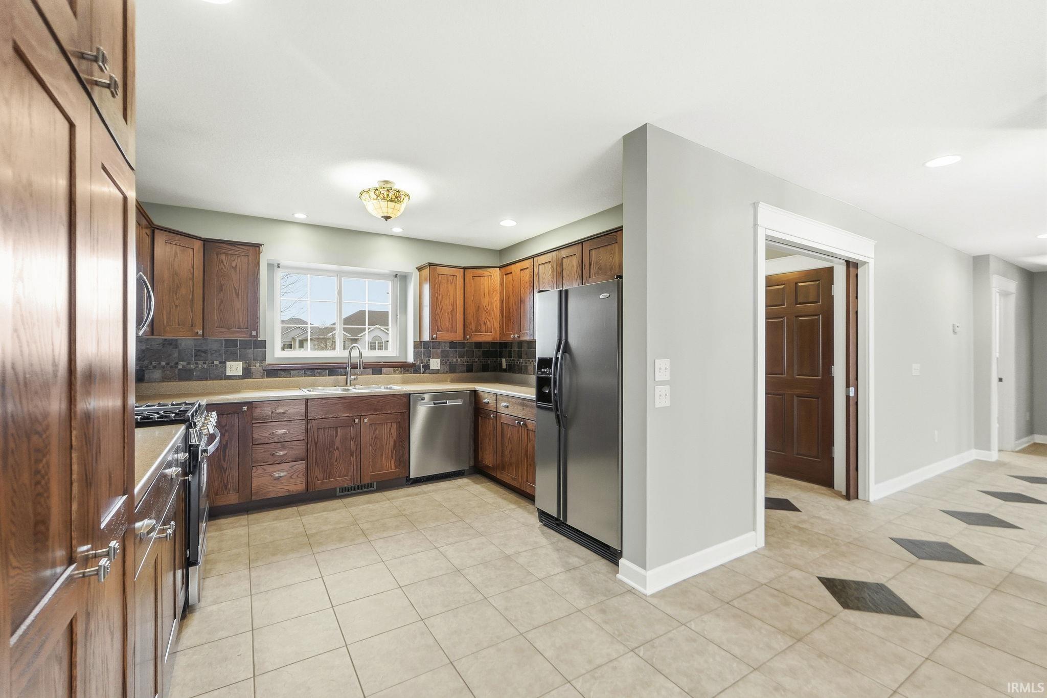 5307 Willman Lane Fort Wayne, IN 46835 - Photo 8 of 36