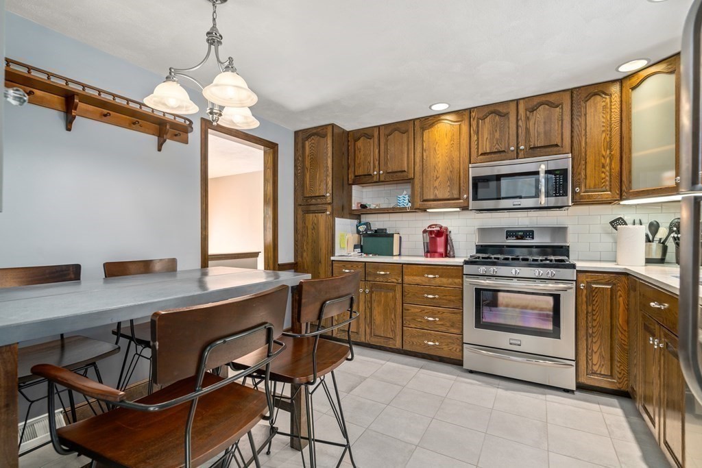 3 Burning Tree Road Natick, MA 01760 - Photo 10 of 34 Gallery Image 10