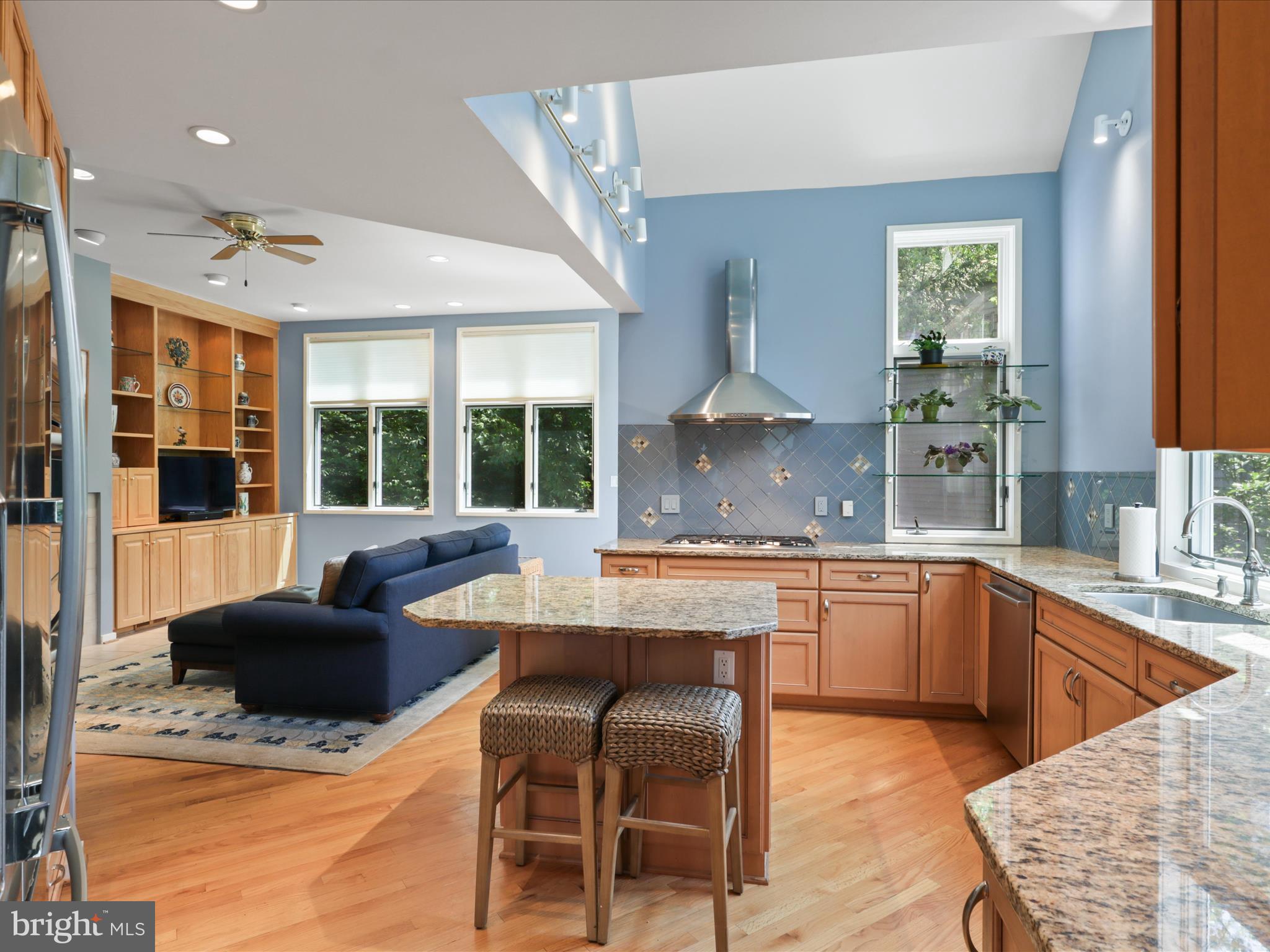 11583 Greenwich Point Road Reston, VA 20194 - Photo 12 of 57 Gallery Image 12
